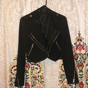 Cropped black blazer with silver hardware