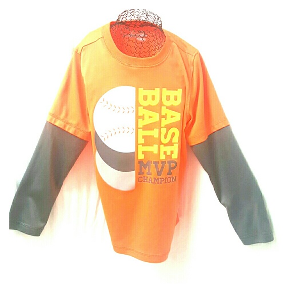 Boy's long sleeve top
