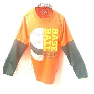 Boy's long sleeve top