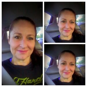 Meet your Posher, Lorraine