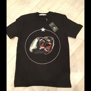 Givenchy t-shirt size L not oversized