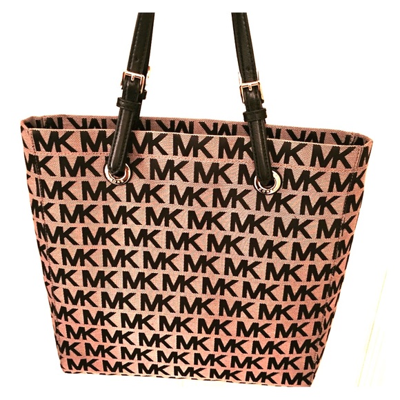 Michael khors tote