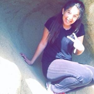 Meet your Posher, Iris