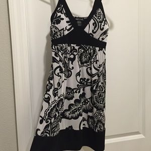 Floral black and white dress