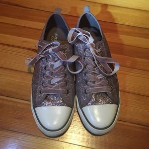American Eagle Sneakers