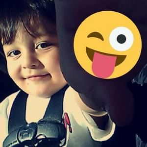 Meet your Posher, Cassandra