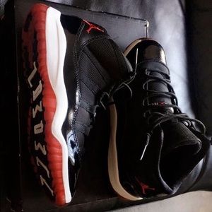 Jordan bred 11s
