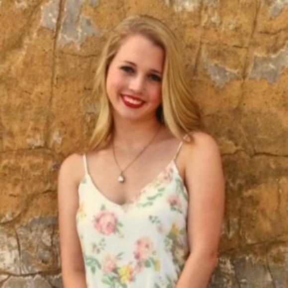 Meet your Posher, Anna grace