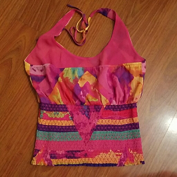 Halterneck - Picture 2 of 3