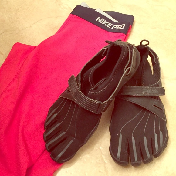 Skele-Toe :Fila, 5-fingered shoes