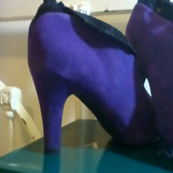 Andiamo Heels NWOT - Picture 4 of 4
