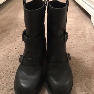 Mint condition Cole Haan black leather Moto boots