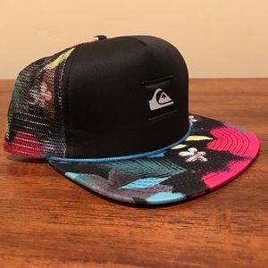 QUICKSILVER SNAP BACK