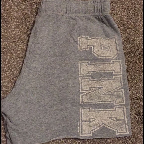 VS Pink lounge shorts - Picture 1 of 1