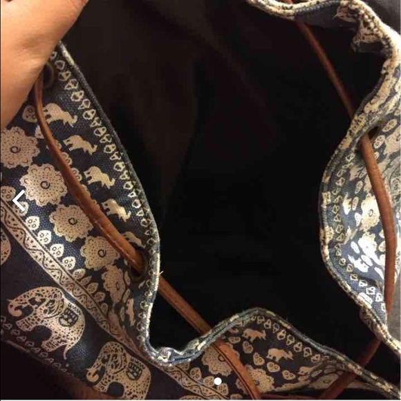 Backpack - Picture 3 of 3