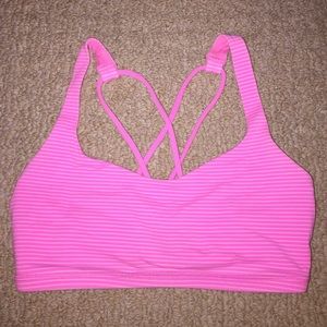 lily lemon sports bra