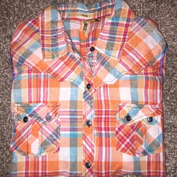 Buckle Brand - Picture 1 of 1