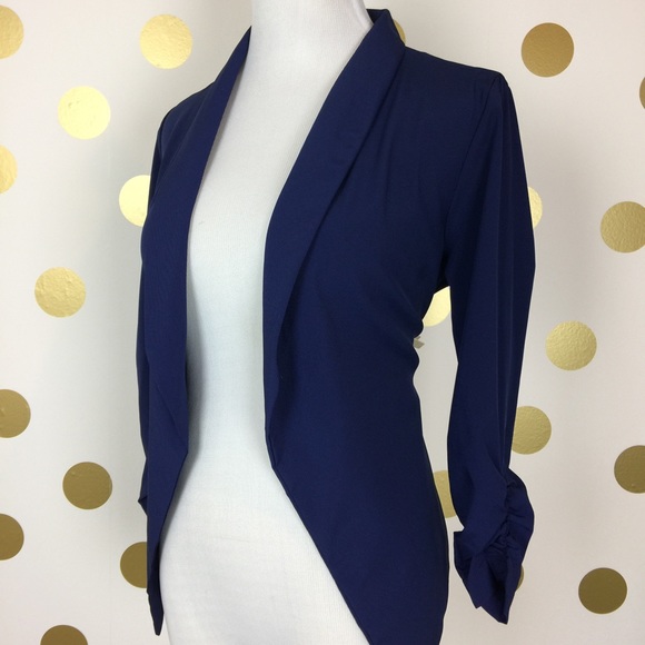 SALE! Lightweight Navy Blue Buttonless Blazer - Picture 6 of 6