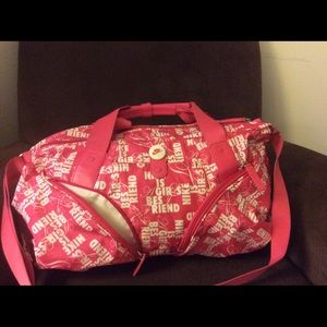 Nike gym bag w compartments for everything 😀