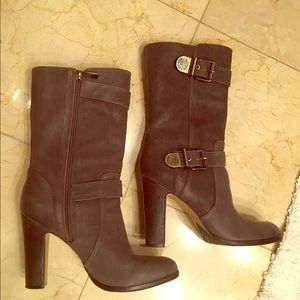 Vince Camuto Grey Leather Boots 7.5 Like New!!!