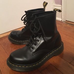 Dr.Martens (Black/Leather)