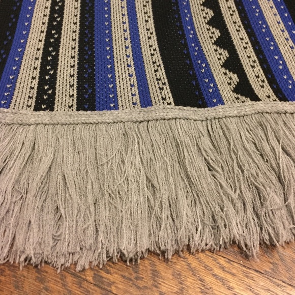 💕 NWT English Factory Sweater knit skirt - Picture 3 of 4