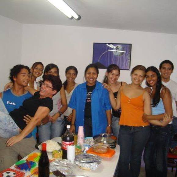 Meet your Posher, Jennifer - Picture 1 of 1