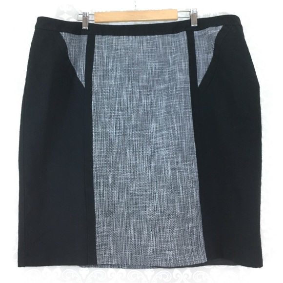 Calvin Klein Gray Black Work Wear Skirt 22W
