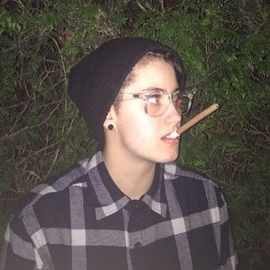 Meet your Posher, Ashton