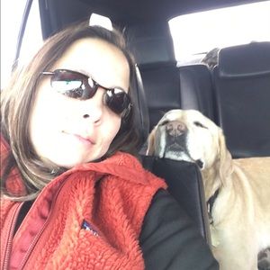 Meet your Posher, Debbie