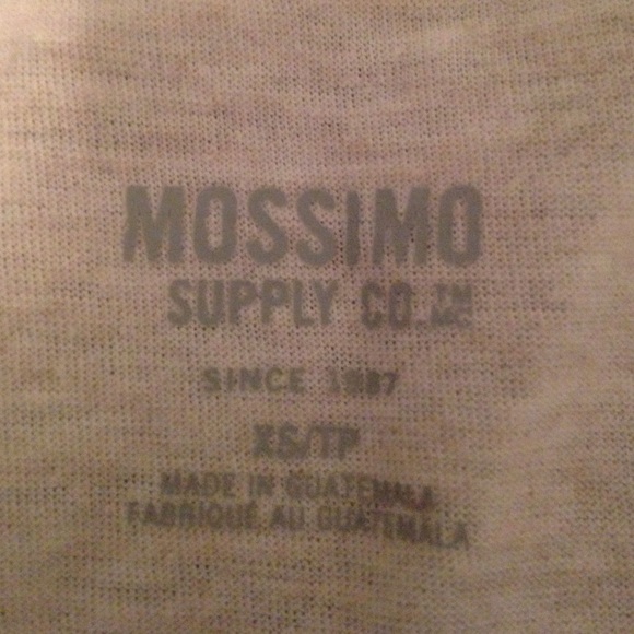 Super cute top size XS - Picture 2 of 3