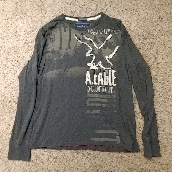 American Eagle Long Sleeve Shirt