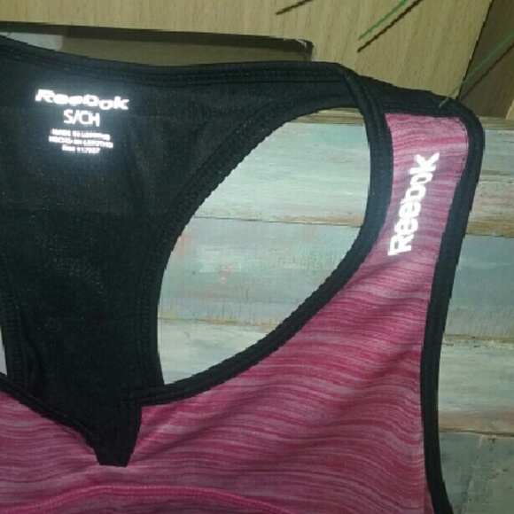NWT Reebok Sports tank top. - Picture 4 of 4
