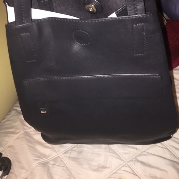 Kenneth Cole Reaction Black and White purse