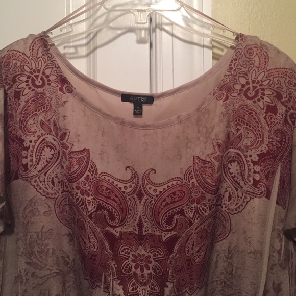 Top - Picture 3 of 4