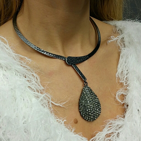 💋LAST ONE💋Rhinestone Teardrop necklace - Picture 2 of 3