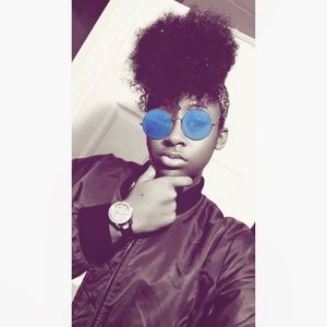 Meet your Posher, Keke