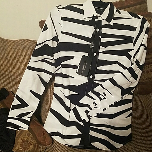 Long sleeve dress shirt