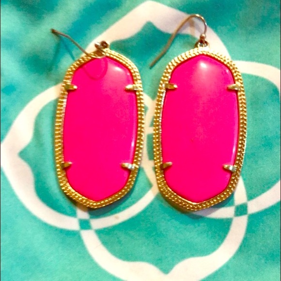 Danielle Neon Pink Kendra Scott