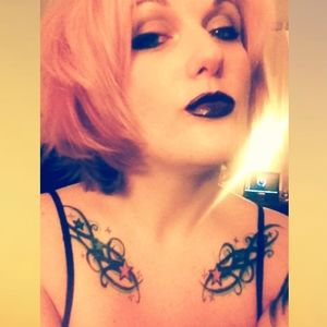 Meet your Posher, Holliday