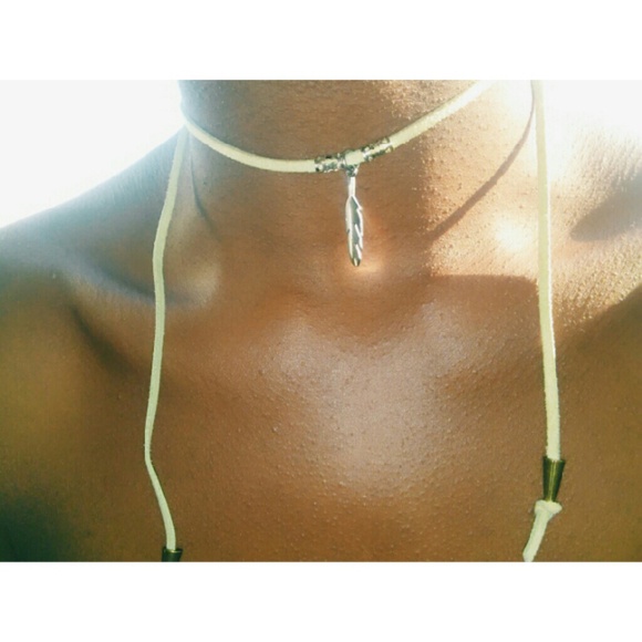 Simpllybell LIGHT GREEN choker