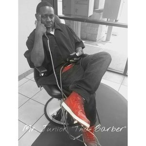 Meet your Posher, Lawrence