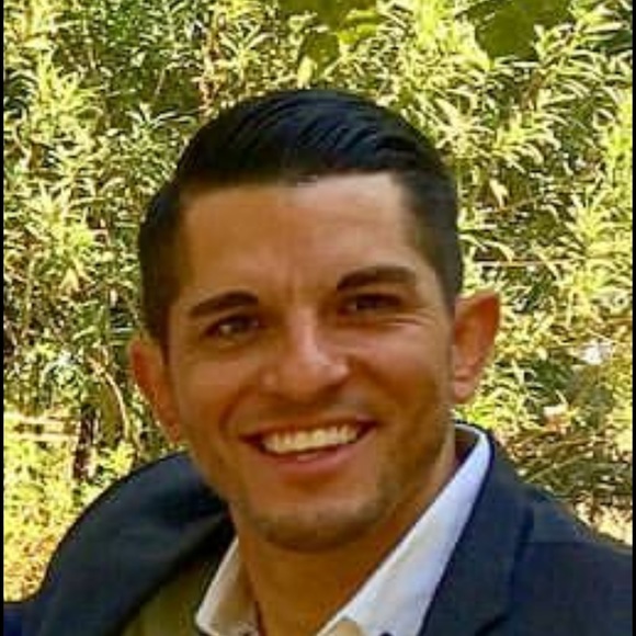 Meet your Posher, Robert