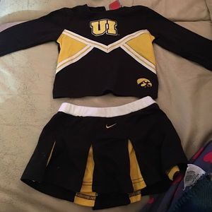 Iowa girls cheerleading outfit