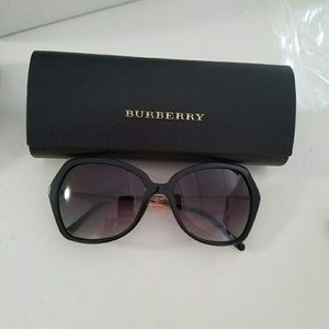 burberry sunglasses