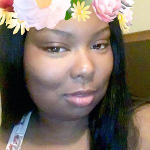 Meet your Posher, Briana