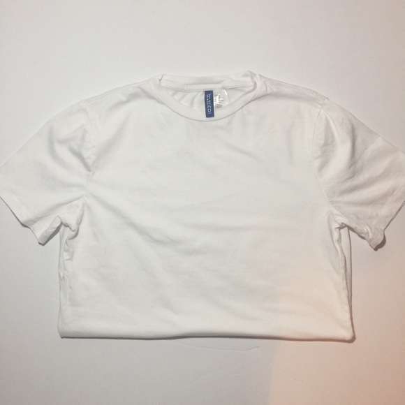 🎉🎉SOLD🎉🎉 H&M Divided Tee Shirt XSmall - Picture 1 of 2