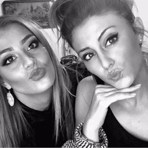 Meet your Posher, Michele