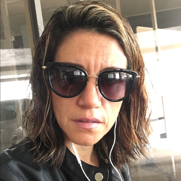 Meet your Posher, Cecilia