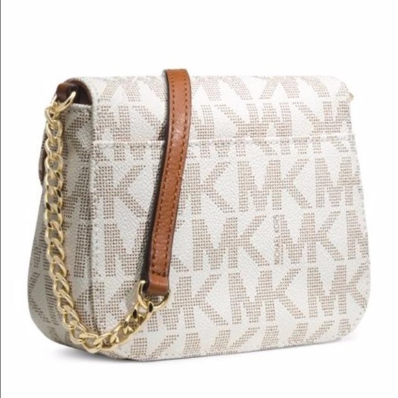 Michael Kors Fulton small cross body HOST PICK - Picture 3 of 4